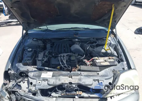 2002 Mercury Sable Gs from USA, damaged, VIN 1MEFM50U32G652067